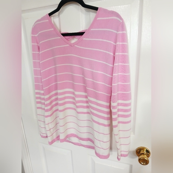 VENUS Sweaters - VENUS Pink and White Knit Top With Bows On Back Coquette Feminine Cottage Party